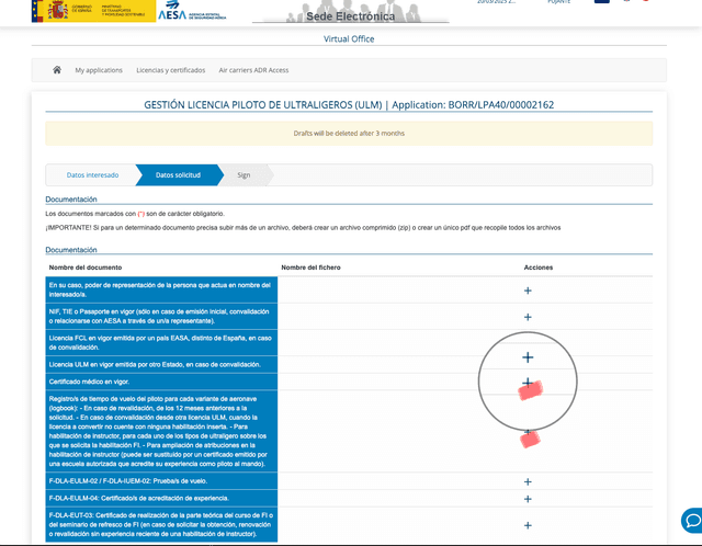 Pantalla para adjuntar certificado médico y logbook